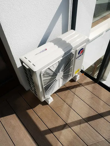 Reftechnic - czynniki chłodnicze, chłodnictwo, klimatyzacja, serwis, montaż